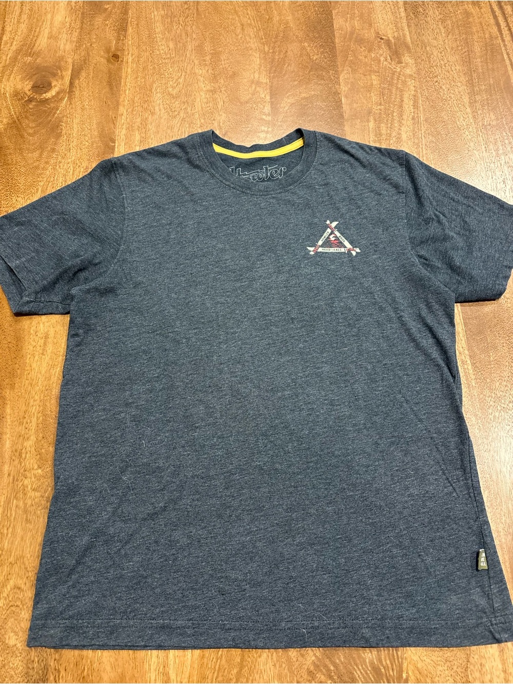 Howler brothers t shirt
